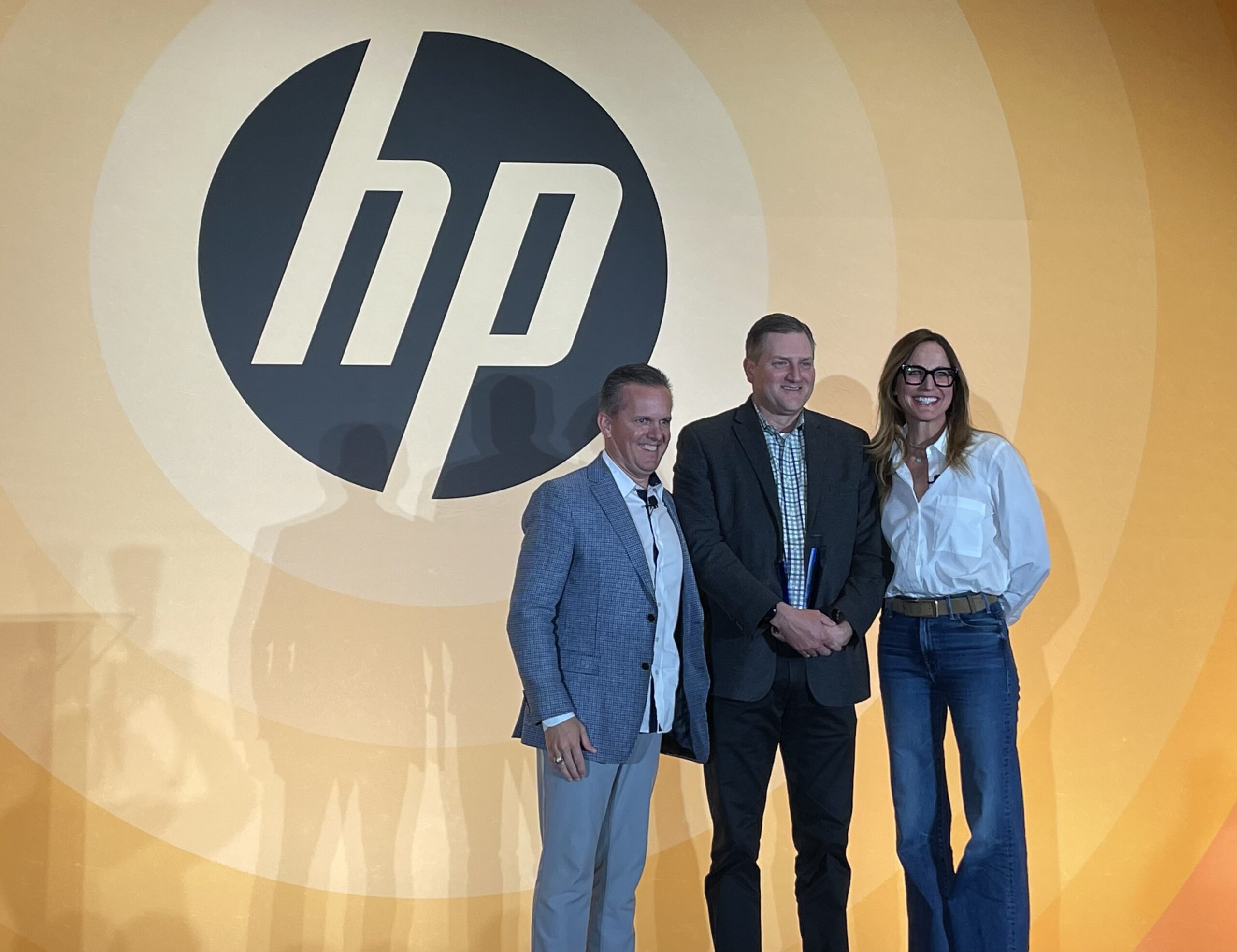 Distribution Management Named HP Inc. Partner of the Year for Achievements in Growth and Innovation
