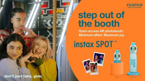 Fujifilm instax SPOT Photobooth and Print Station