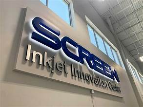 Screen inkjet exhibit signage