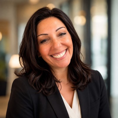 Elisa Esposito Elisa Esposito
